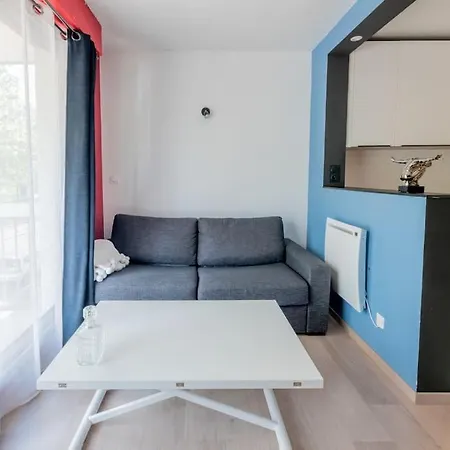 Studio Moderne A Tours Exterior photo